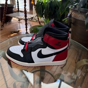 Jordan Air Jordan 1 Mid - White/Black/Red